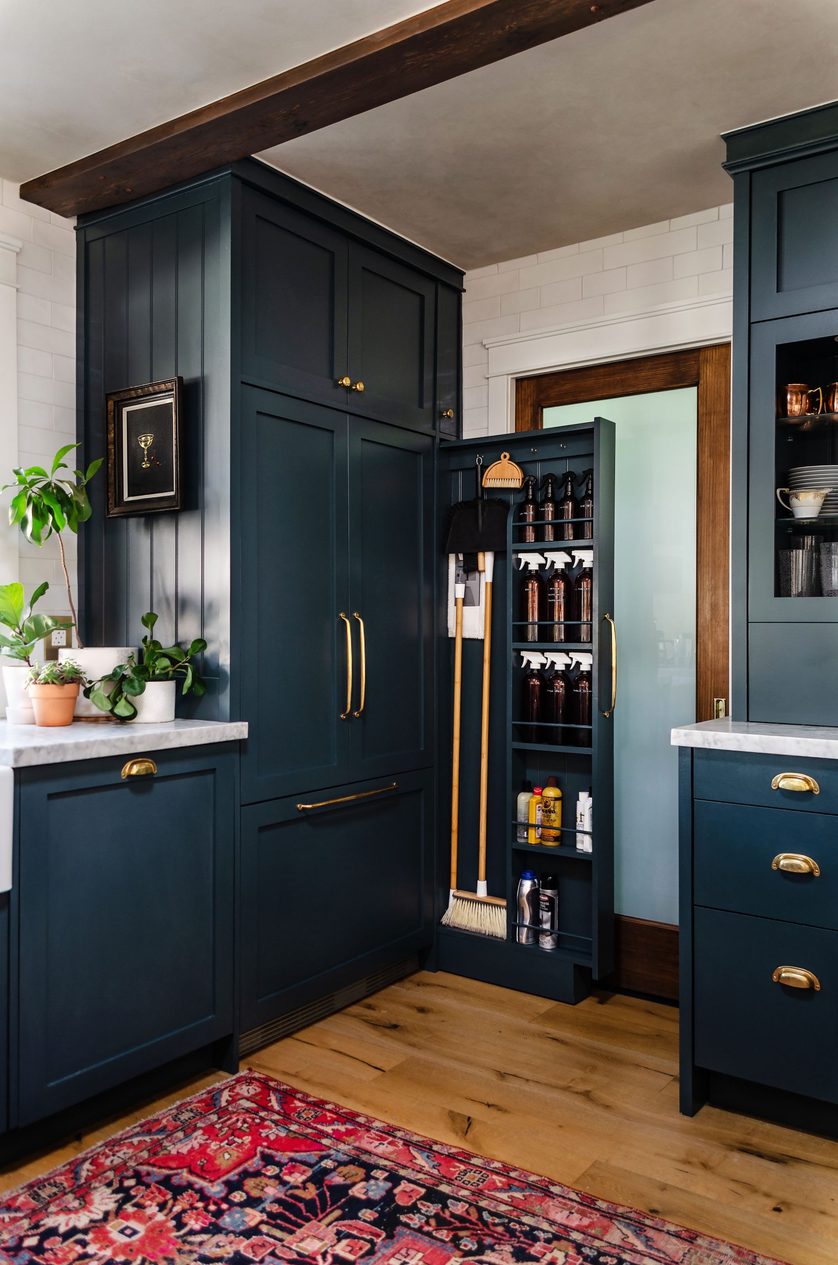 Pantry Organization, Baskets Make A Huge Difference : r/OrganizationPorn